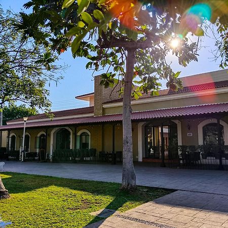 Concierge Plaza La Villa Colima Exterior foto