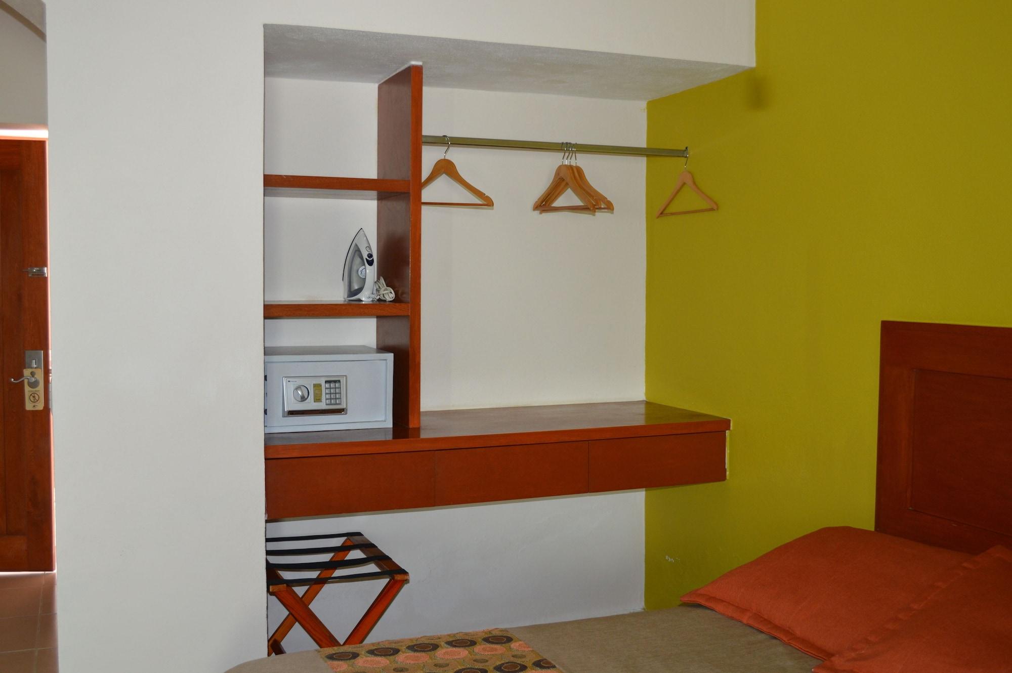Concierge Plaza La Villa Colima Exterior foto