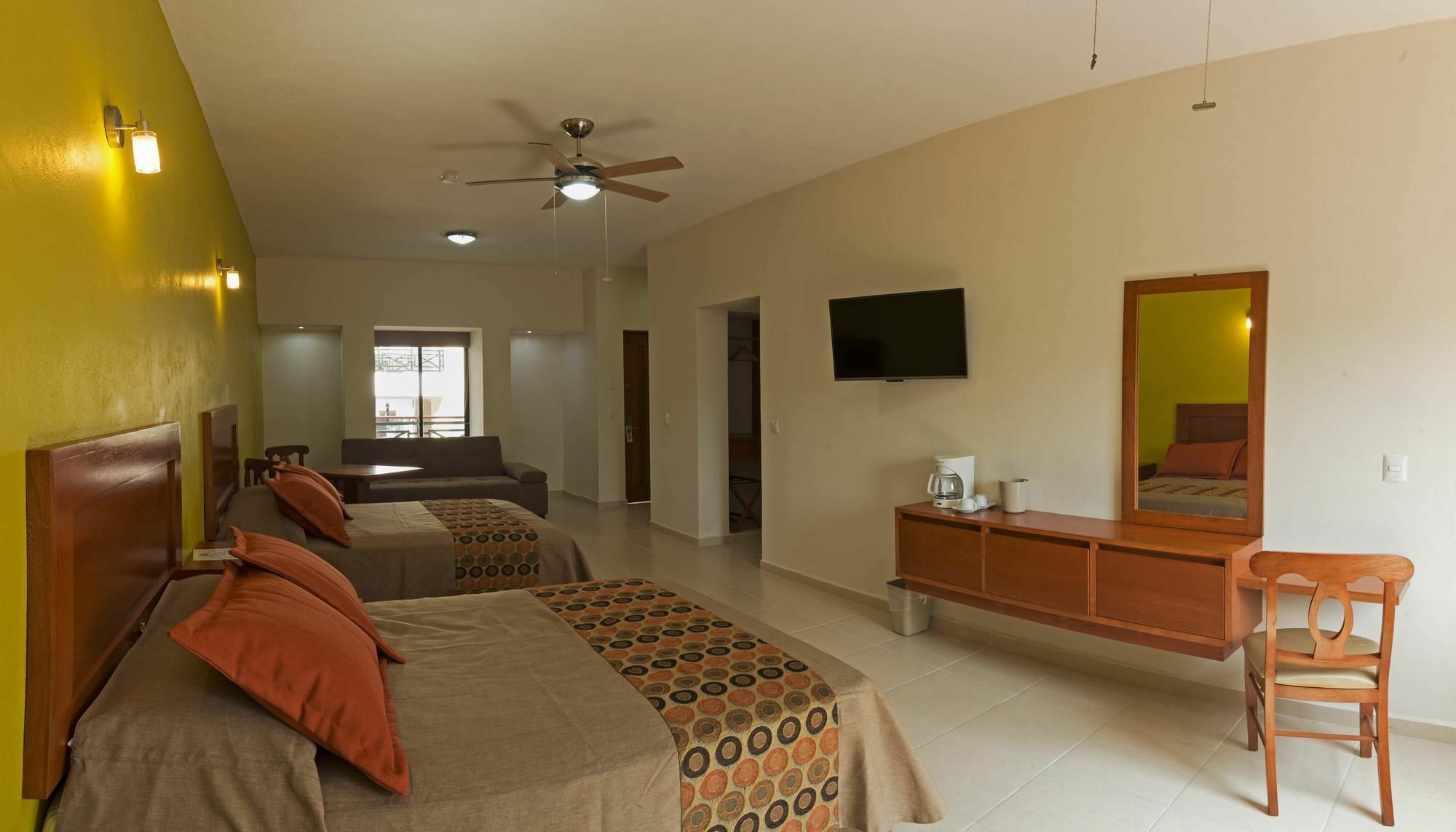 Concierge Plaza La Villa Colima Exterior foto
