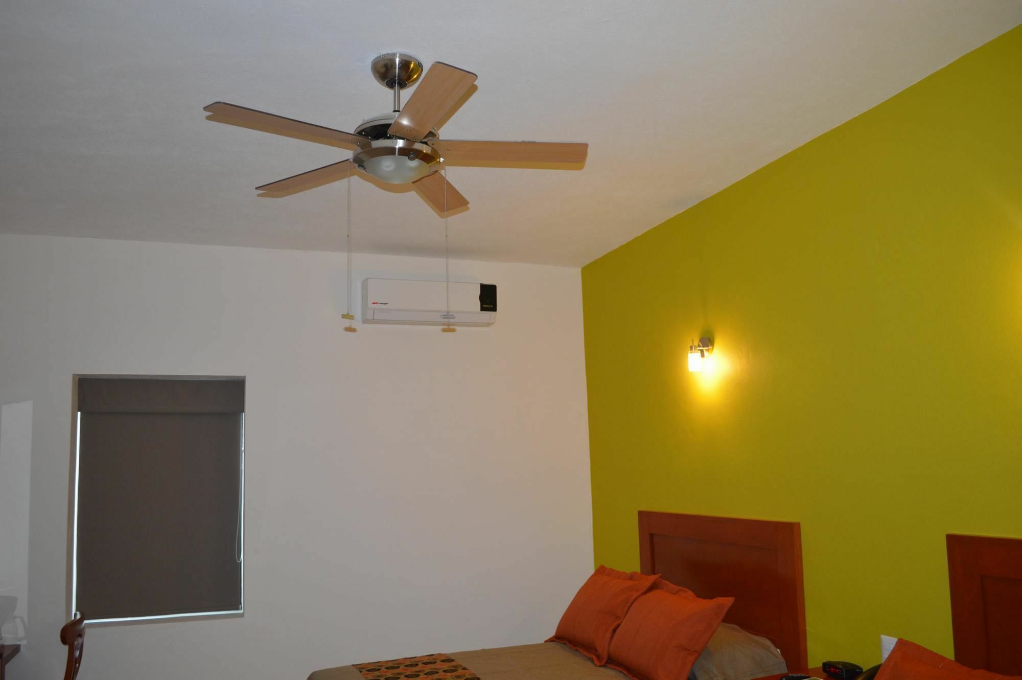 Concierge Plaza La Villa Colima Exterior foto