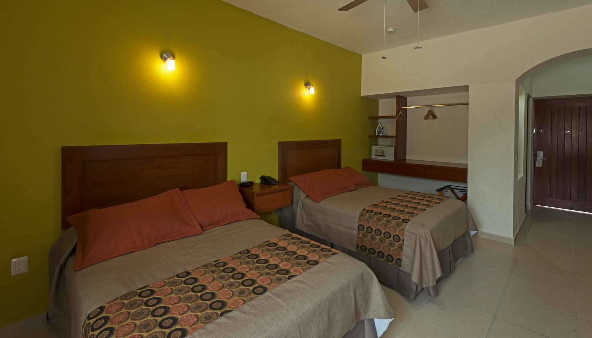Concierge Plaza La Villa Colima Exterior foto